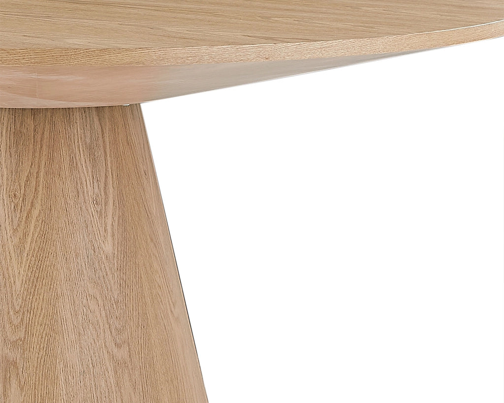 45.27'' Hardwood Solids Construction Round Dining Table