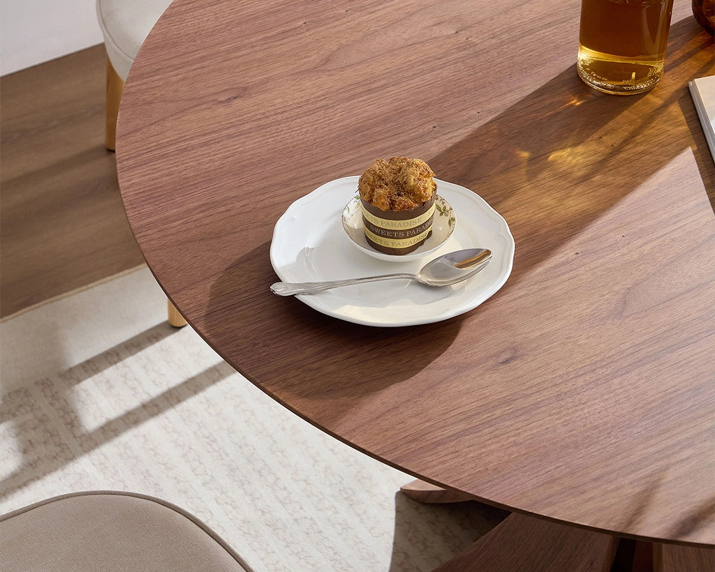 47.24" Round Modern MDF Wood Dining Table