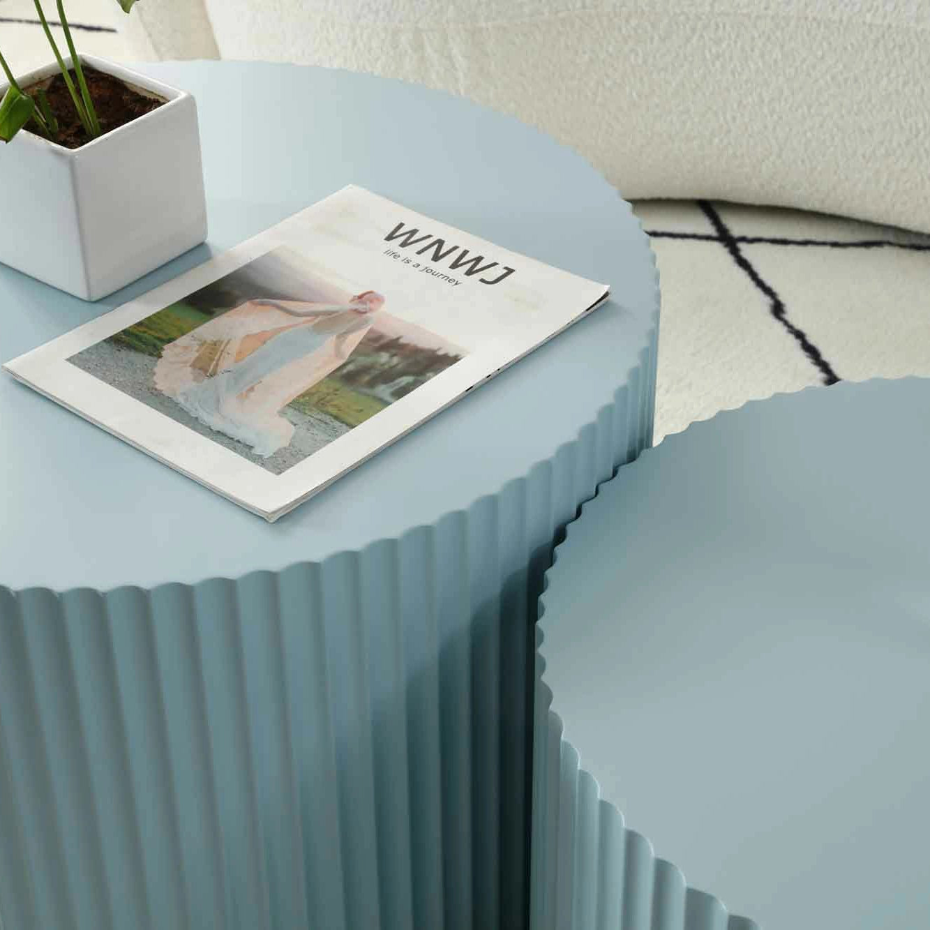 Modern Nesting Coffee Table Set of 2