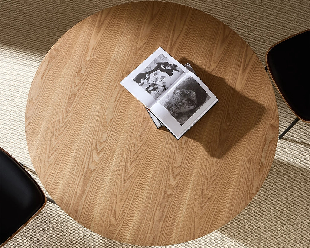 46.45 inch MDF Round Dinner Tables Mid-Century Modern Table