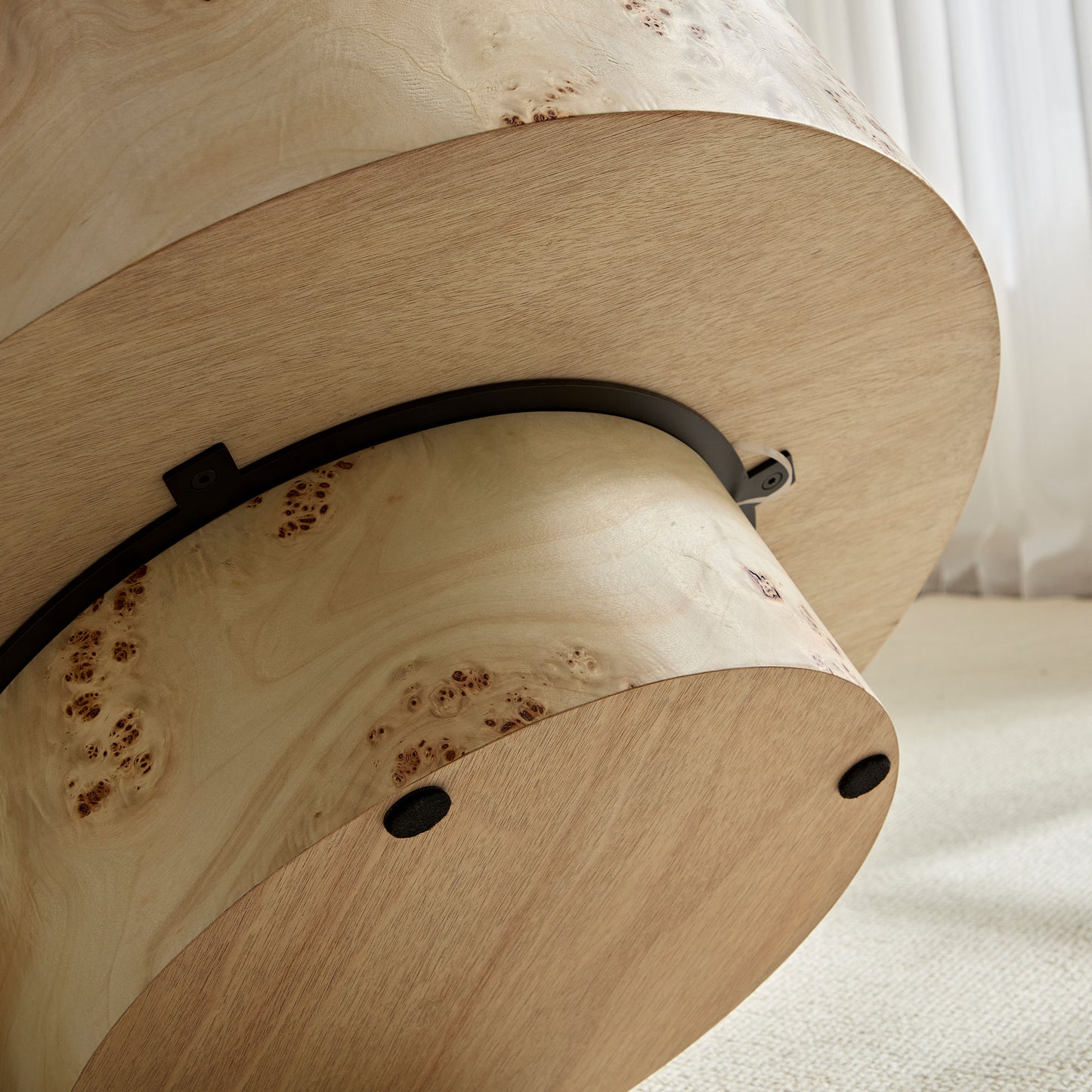 31.49''Mid Century Modern Round Wood Coffee Table with Burl Wood Veneer