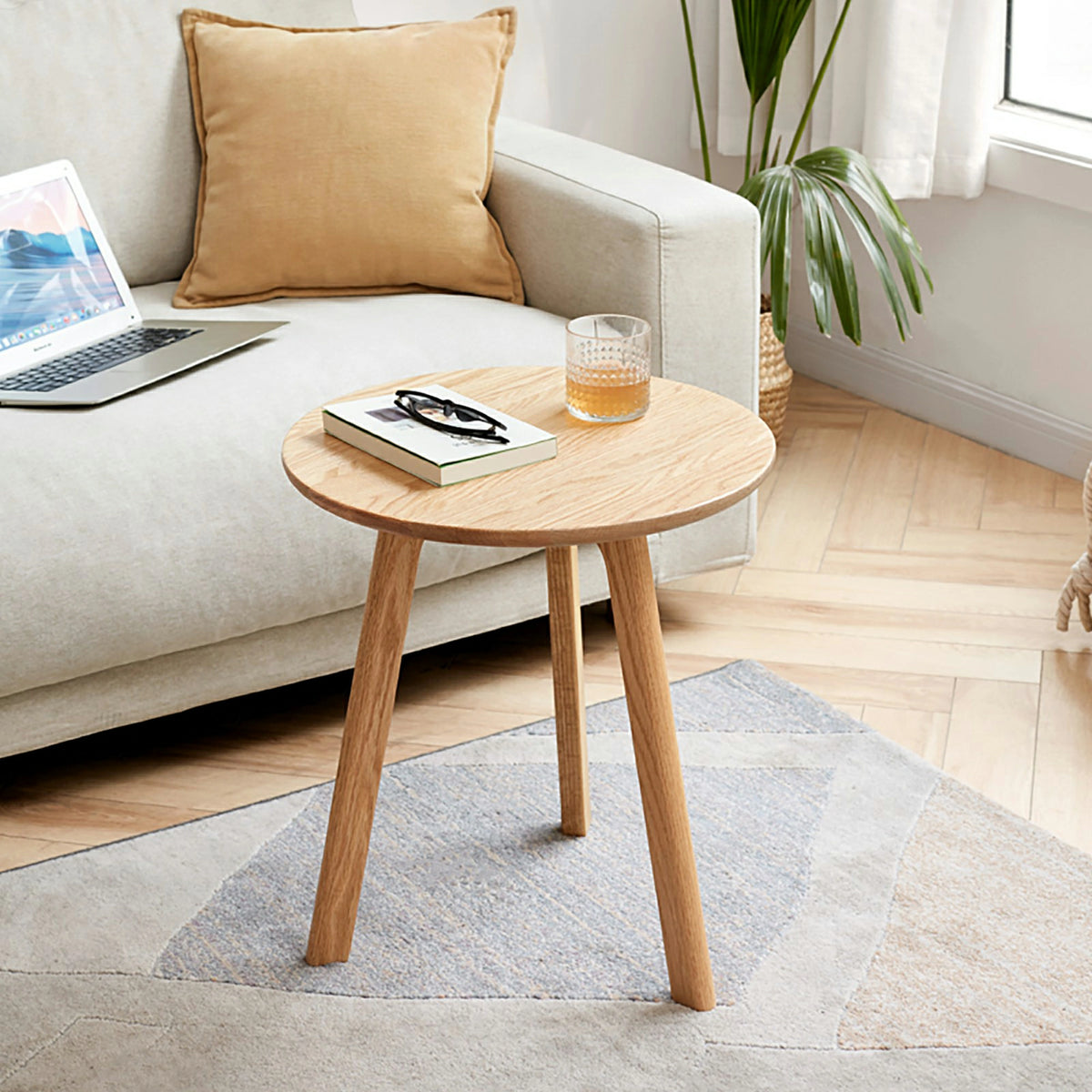 100% Solid Oak Round End Table – Multi-Use Side & Night Stand
