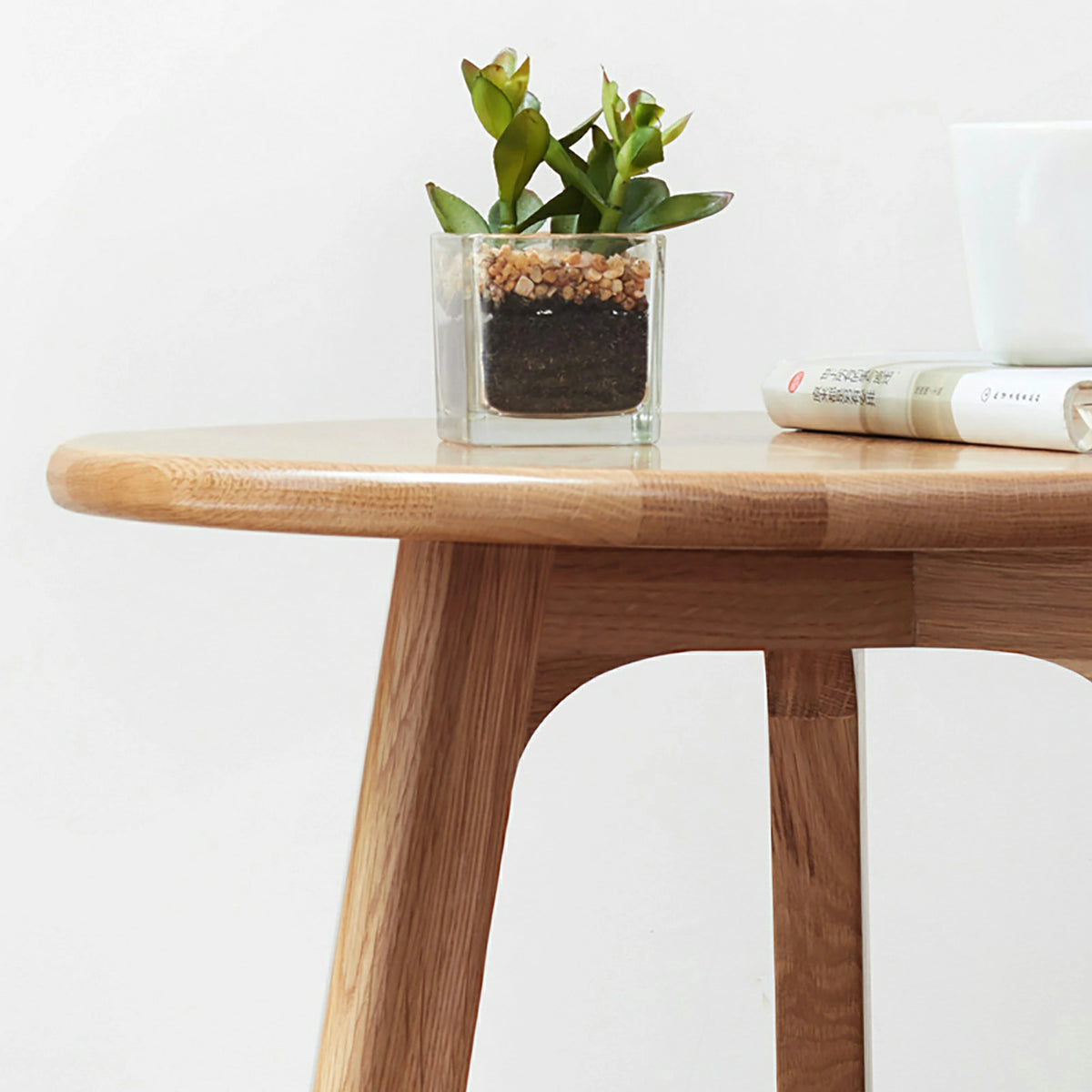 100% Solid Oak Round End Table – Multi-Use Side & Night Stand