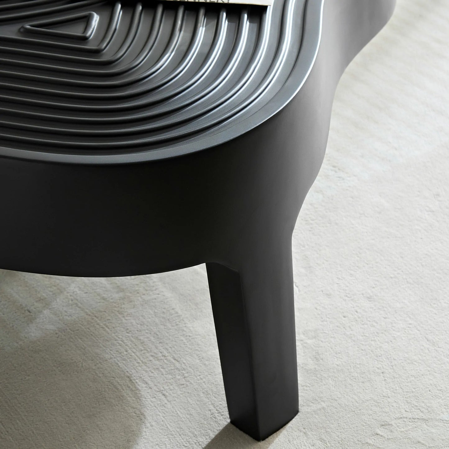 47.24'' Fiberglass Clound Coffee Table