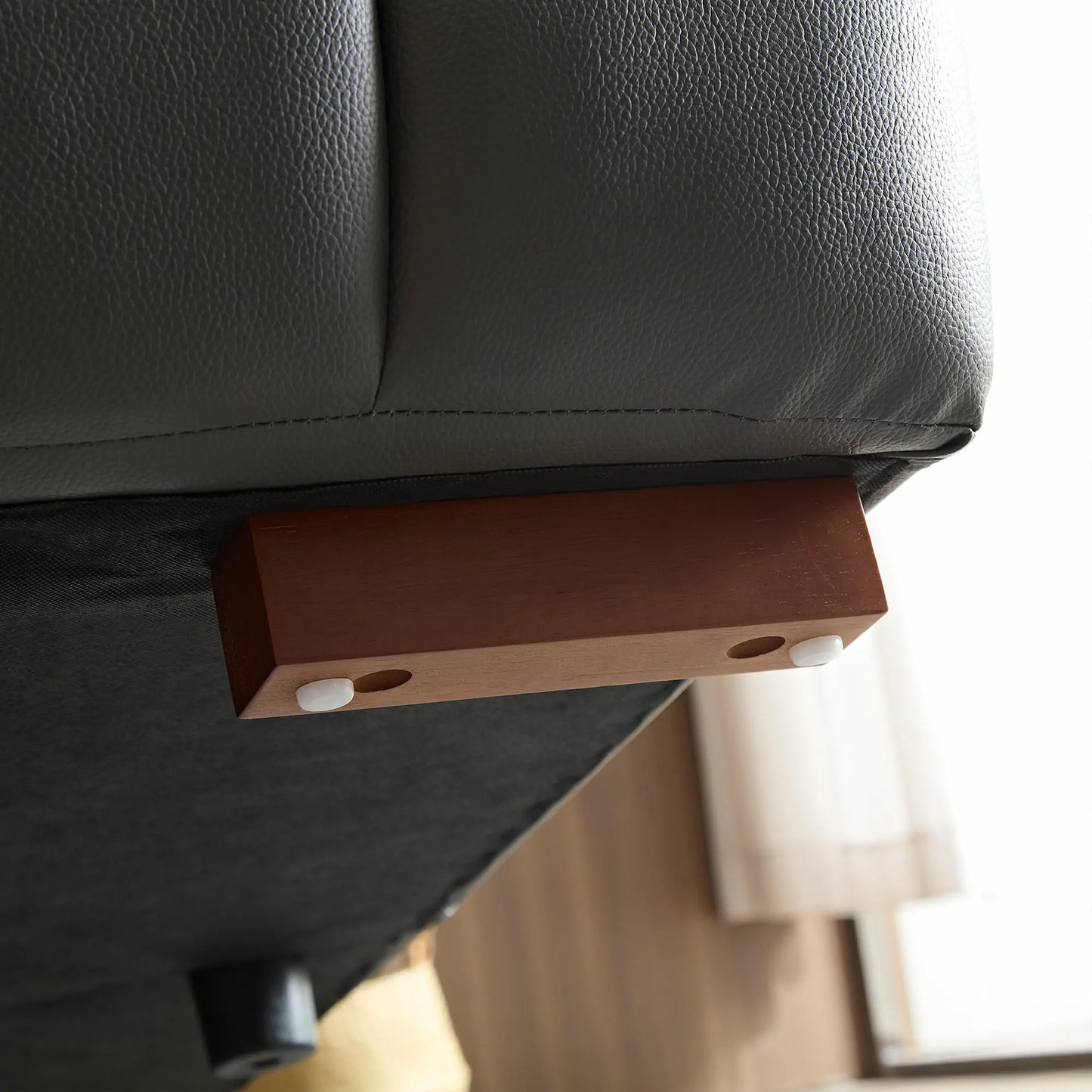 Electric Right-Facing L-Shaped Leather Recliner with USB Port